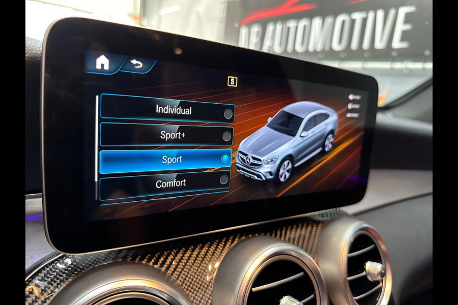 Mercedes-Benz GLC Coupé 200 Premium Plus AMG