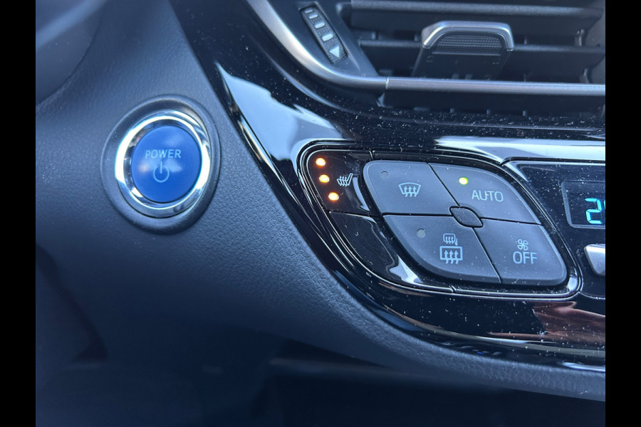 Toyota C-HR 2.0 Hybrid First Edition 100% Dealer Onderhouden NL-Auto