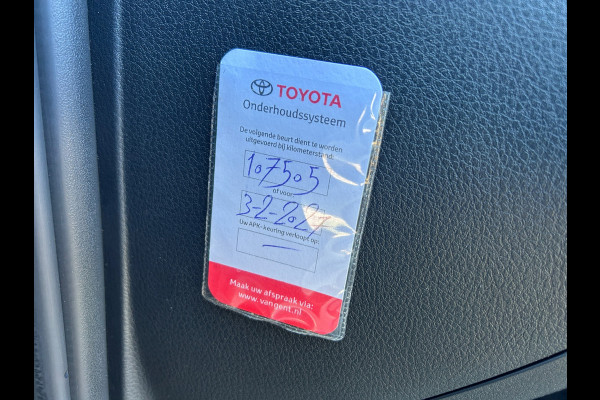 Toyota C-HR 2.0 Hybrid First Edition 100% Dealer Onderhouden NL-Auto