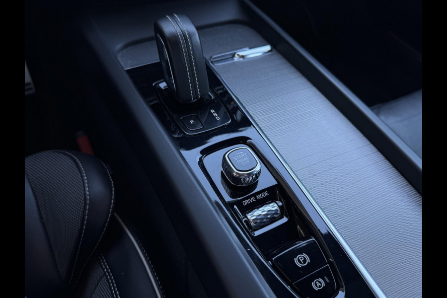 Volvo V60 2.0 B3 R-Design NL-AUTO | R-DESIGN | TREKHAAK