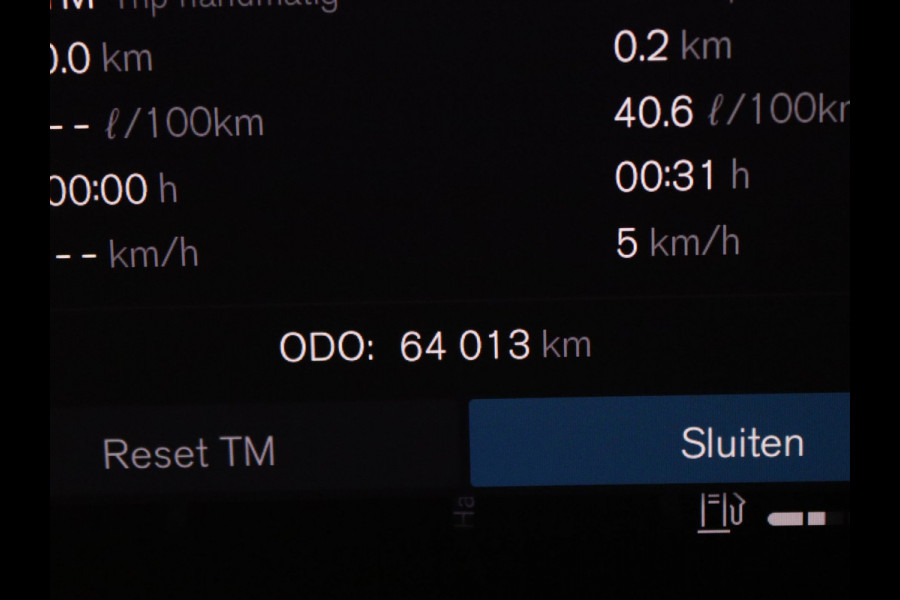 Volvo XC40 2.0 B3 Core 163pk Camera | Adapt. Cruise | Navi | Parkeersens. v+a | Trekhaak elektrisch uitklapbaar