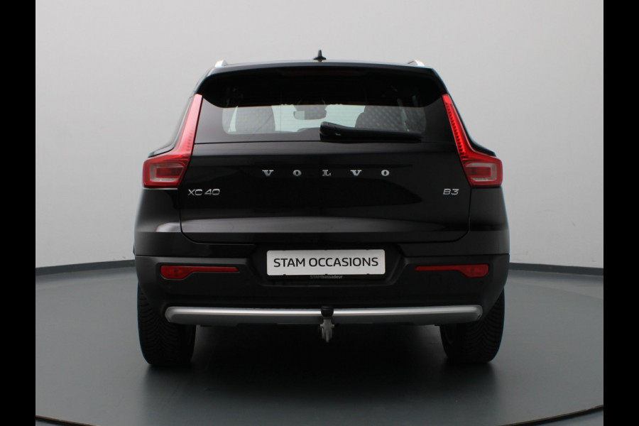 Volvo XC40 2.0 B3 Core 163pk Camera | Adapt. Cruise | Navi | Parkeersens. v+a | Trekhaak elektrisch uitklapbaar