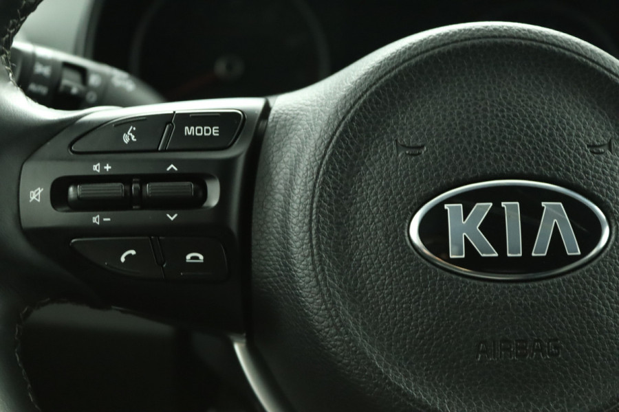 Kia Stonic 1.0 T-GDi MHEV DynamicPlusLine Apple Carplay/Android Auto - Cruise Control - Climate Control - Navigatie - Achteruitrijcamera - Fabriekgarantie tot 10-2027