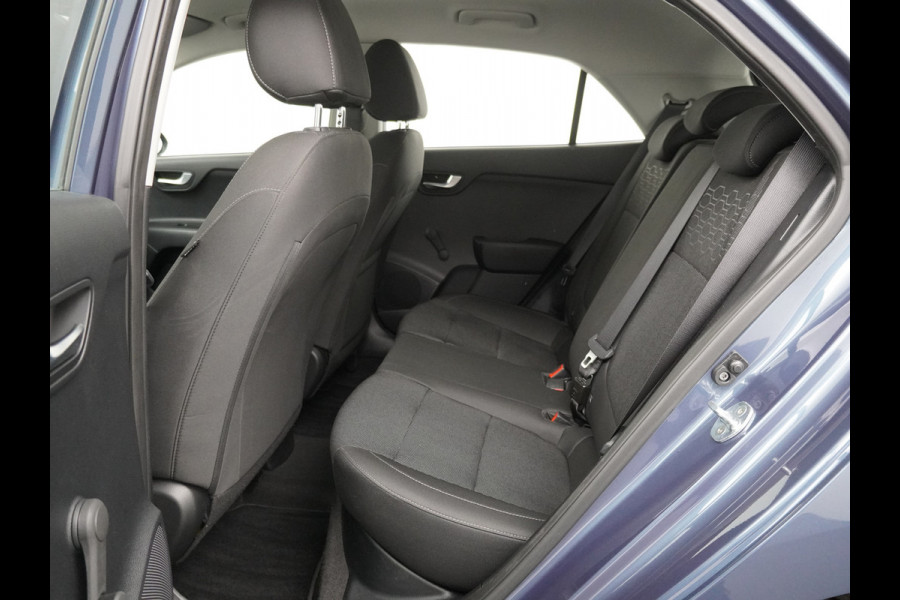 Kia Rio 1.0 T-GDi MHEV DynamicLine Airco - Apple Carplay/Android Auto - Cruise Control - Navigatie - Achteruitrijcamera - Parkeersensoren - Fabrieksgarantie tot 06-2029