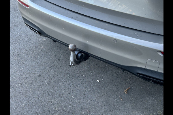 Mercedes-Benz B-Klasse 250e AMG // Trekhaakl // Caplay // Camera // Sfeerverlichting // Nightpakket