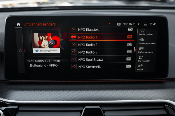 BMW 5 Serie Touring 530i xDrive High Executive M-Sport Pano Active Steering ACC Laser HUD