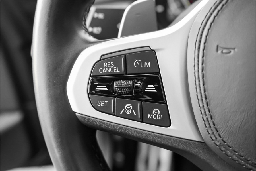 BMW 5 Serie Touring 530i xDrive High Executive M-Sport Pano Active Steering ACC Laser HUD