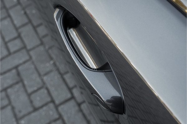 BMW 5 Serie Touring 530i xDrive High Executive M-Sport Pano Active Steering ACC Laser HUD