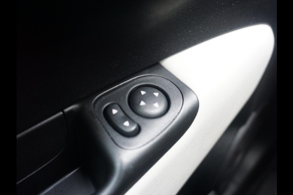 Fiat 500 1.0 Hybrid Dolcevita | All-season | Panoramadak | Climate | Carplay
