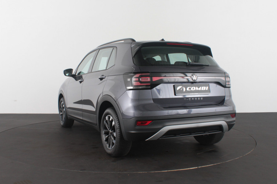 Volkswagen T-Cross 1.0 TSI Life > Camera/Smoky Gray/All season banden...