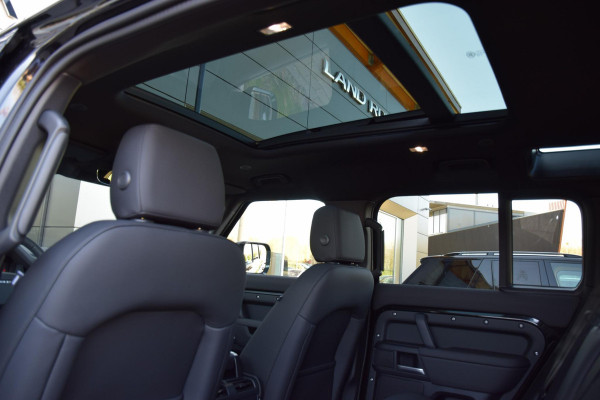 Land Rover Defender P300e 110 Dynamic SE Edition | Trekhaak | Pano | Cold Climate