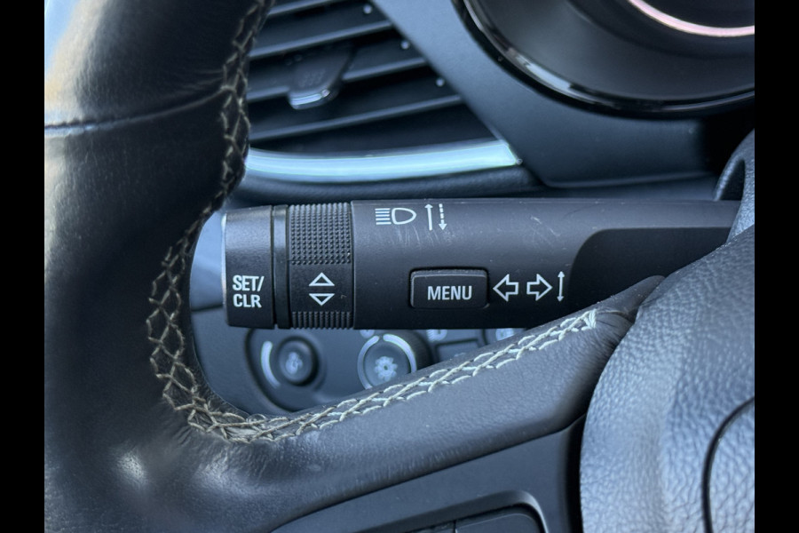 Opel Mokka X 1.4 Turbo Innovation | Schuifdak | Leder | Trekhaak | Winter-pakket | 19 inch