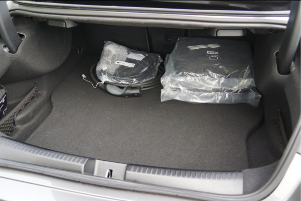 Mercedes-Benz CLA-Klasse CLA 250 e AMG Line Facelift | Pano Trekhaak Keyless-Go