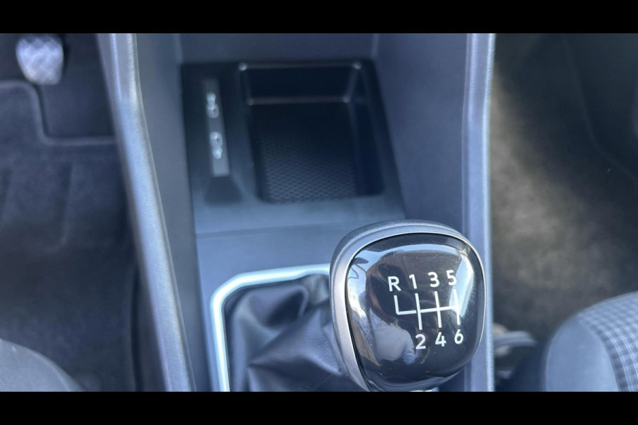Volkswagen Caddy Cargo 2.0 TDI 102pk Style / LED-koplampen / Trekhaak / App-connect