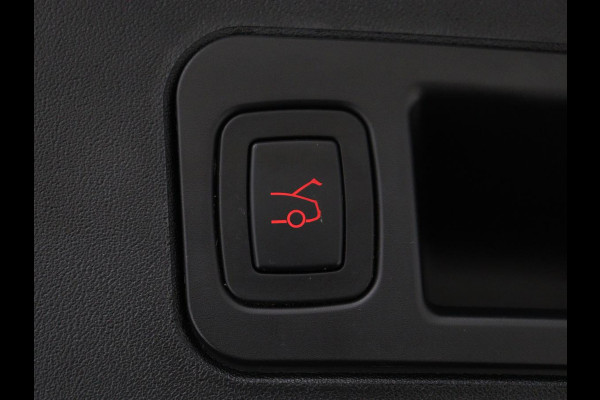 Tesla Model S 100D | SOH 90% | Panoramadak | Leder | Autopilot | Stoelverwarming | Camera | Keyless | Full LED | Navigatie | Climate control | 19'' lichtmetalen velgen