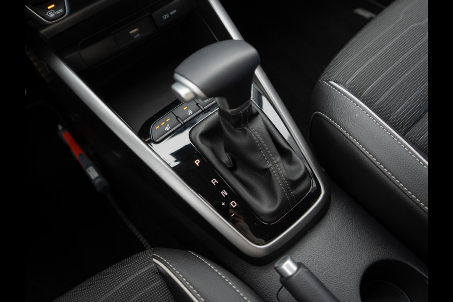 Kia Stonic 1.0 T-GDi MHEV GT-Line | Stoel en stuurverwarming | Navi | Clima |