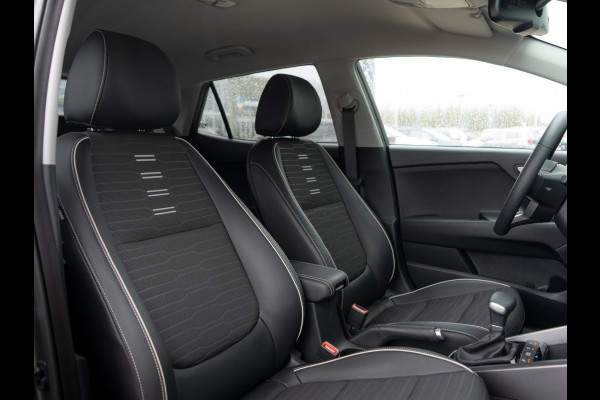 Kia Stonic 1.0 T-GDi MHEV GT-Line | Stoel en stuurverwarming | Navi | Clima |