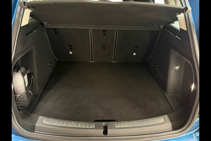 MINI Countryman 1.5 Cooper Chili | Navi | LED Adaptief | Harman Kardon | Sportstoelen | Park pilot | 18 inch |