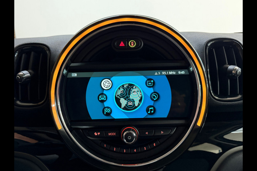 MINI Countryman 1.5 Cooper Chili | Navi | LED Adaptief | Harman Kardon | Sportstoelen | Park pilot | 18 inch |