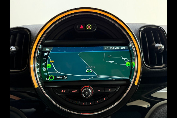 MINI Countryman 1.5 Cooper Chili | Navi | LED Adaptief | Harman Kardon | Sportstoelen | Park pilot | 18 inch |