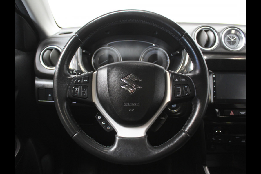 Suzuki Vitara 1.4 Boosterjet Style Smart Hybrid NAVI | CARPLAY | CAMERA | CLIMATE | HALFLEER | LED | STOELVERW | ADAPCRUISE | PANODAK | LMV17