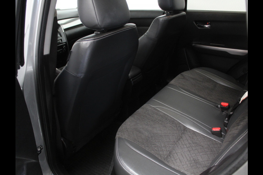 Suzuki Vitara 1.4 Boosterjet Style Smart Hybrid NAVI | CARPLAY | CAMERA | CLIMATE | HALFLEER | LED | STOELVERW | ADAPCRUISE | PANODAK | LMV17