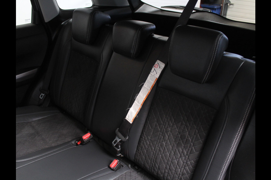 Suzuki Vitara 1.4 Boosterjet Style Smart Hybrid NAVI | CARPLAY | CAMERA | CLIMATE | HALFLEER | LED | STOELVERW | ADAPCRUISE | PANODAK | LMV17