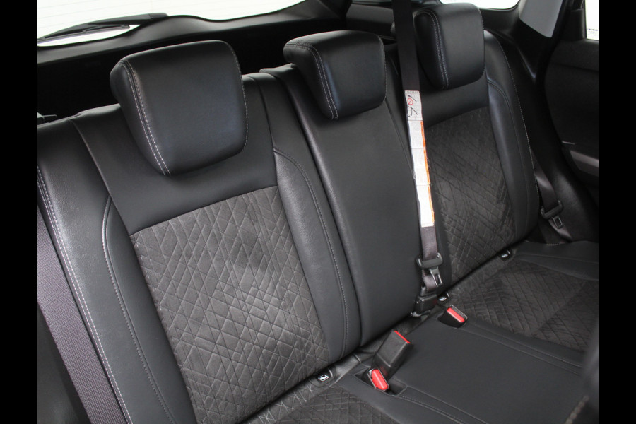 Suzuki Vitara 1.4 Boosterjet Style Smart Hybrid NAVI | CARPLAY | CAMERA | CLIMATE | HALFLEER | LED | STOELVERW | ADAPCRUISE | PANODAK | LMV17