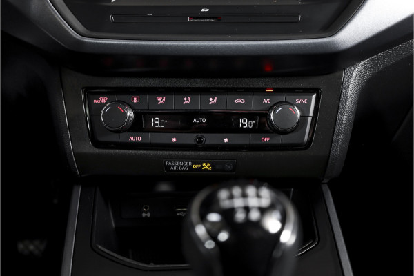 Seat Arona 1.0 TSI 95 PK Style | Dig. Cockpit | Cruise | PDC | Camera | App. Connect | ECC | LM 17" |