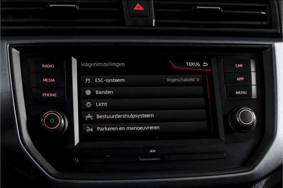 Seat Arona 1.0 TSI 95 PK Style | Dig. Cockpit | Cruise | PDC | Camera | App. Connect | ECC | LM 17" |