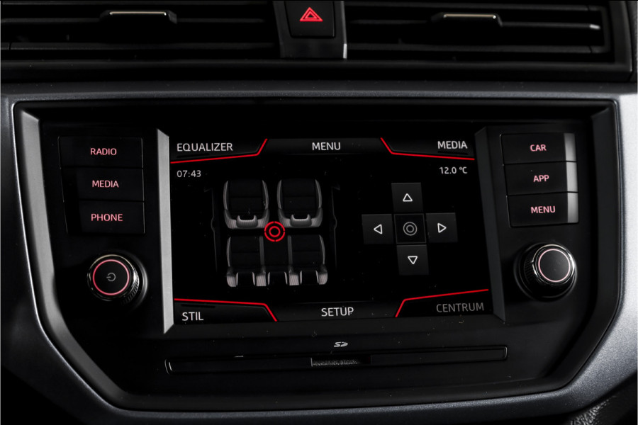 Seat Arona 1.0 TSI 95 PK Style | Dig. Cockpit | Cruise | PDC | Camera | App. Connect | ECC | LM 17" |