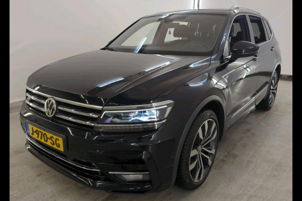 Volkswagen Tiguan Allspace 1.5 TSI Highline Business R 7p. (APPLECAR PLAY,PANORAMADAK,CAMERA,ALCANTARA,STOELVERWARMING,3DVIEW,LED)