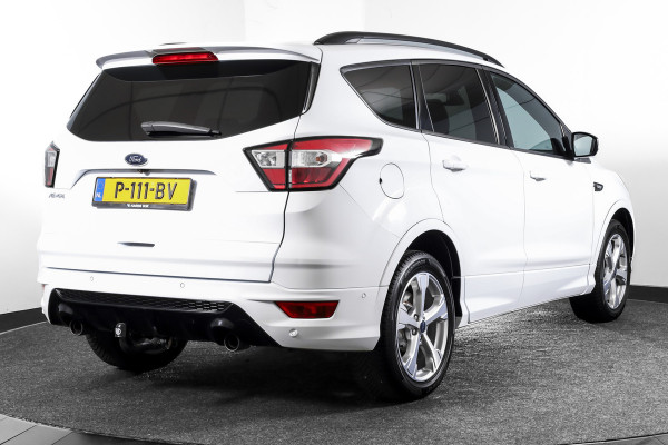 Ford Kuga 1.5 EcoBoost 150 PK ST Line | Cruise | Winterpakket | PDC | Camera | Bi-Xenon | NAV + App. Connect | ECC | Elek. Klep | Afn. Trekhaak | LM 18" |