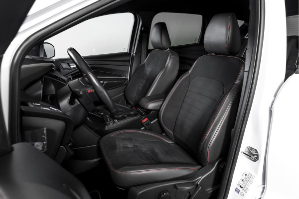 Ford Kuga 1.5 EcoBoost 150 PK ST Line | Cruise | Winterpakket | PDC | Camera | Bi-Xenon | NAV + App. Connect | ECC | Elek. Klep | Afn. Trekhaak | LM 18" |