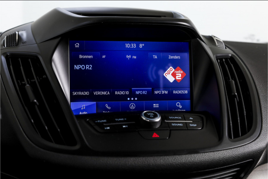 Ford Kuga 1.5 EcoBoost 150 PK ST Line | Cruise | Winterpakket | PDC | Camera | Bi-Xenon | NAV + App. Connect | ECC | Elek. Klep | Afn. Trekhaak | LM 18" |