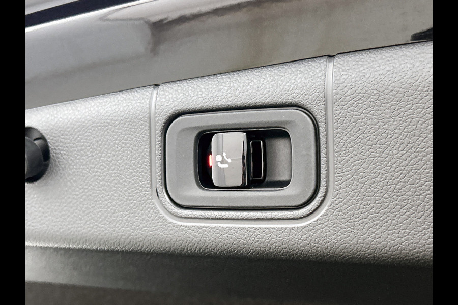 Mercedes-Benz E-Klasse 300 e Business Solution Luxury | Winterpakket | Comfortpakket Plus | Parkeerpakket met 360°-camera | Trekhaak | Stoelverwarming | Smartphone integratie |