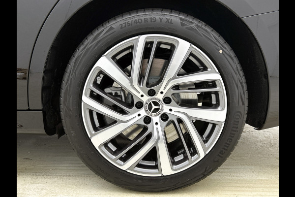 Mercedes-Benz E-Klasse 300 e Business Solution Luxury | Winterpakket | Comfortpakket Plus | Parkeerpakket met 360°-camera | Trekhaak | Stoelverwarming | Smartphone integratie |