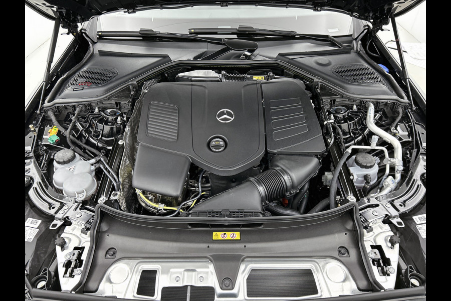 Mercedes-Benz E-Klasse 300 e Business Solution Luxury | Winterpakket | Comfortpakket Plus | Parkeerpakket met 360°-camera | Trekhaak | Stoelverwarming | Smartphone integratie |