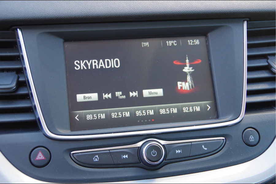 Opel Grandland X 1.2 Turbo Elegance TREKHAAK, APPLE CARPLAY/ANDROID AUTO, PARKEERSENSOREN