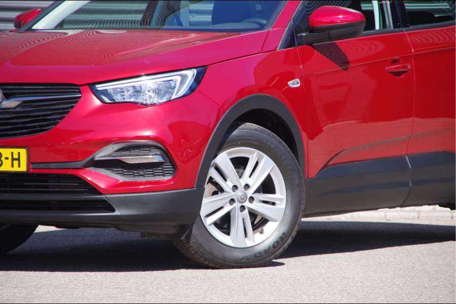 Opel Grandland X 1.2 Turbo Elegance TREKHAAK, APPLE CARPLAY/ANDROID AUTO, PARKEERSENSOREN