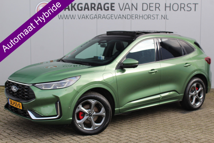Ford Kuga 2.5-243pk PHEV ST-Line X. Trekgewicht 2.100kg. Nieuw Model ! Van €. 54.937,- voor €. 43.735,- Trekgewicht van 2.100kg ! Elektr. panodak., elektr. trekhaak, stoel-, stuur- en voorraamverw., 360gr. Camera, HUD, AppleCarplay/Androidauto, Elektr. verstelb. comfortstoelen, LED verl.