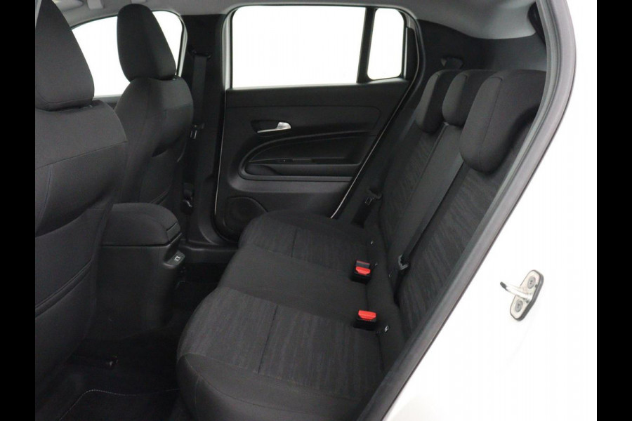 Jeep Avenger Longtitude 54 kWh | SOH 96.6% | Stoelverwarming | Carplay | Navigatie | Full LED | Warmtepomp | Keyless | Climate control | Digital Cockpit | Cruise control