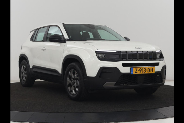 Jeep Avenger Longtitude 54 kWh | SOH 96.6% | Stoelverwarming | Carplay | Navigatie | Full LED | Warmtepomp | Keyless | Climate control | Digital Cockpit | Cruise control