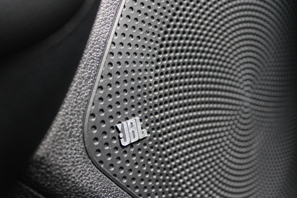 Kia Niro 1.6 GDi Hybrid DynamicLine | Trekhaak | JBL | Adaptieve cruise | Camera | Carplay