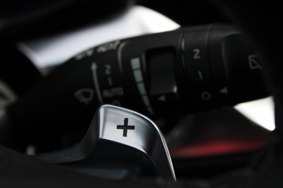 Kia Niro 1.6 GDi Hybrid DynamicLine | Trekhaak | JBL | Adaptieve cruise | Camera | Carplay