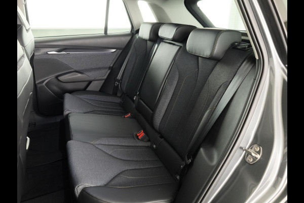 Škoda Elroq 60 Business Edition 204pk | Trekhaak | achteruitrijcamera