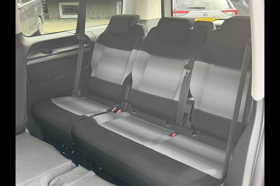 Citroën ë-Jumpy 50kWh XL 8PL VAN: 23.900,- excl.btw VOOR: 20.877,- excl. btw UW LENTEVOORDEEL: 3.023,- | RIJKLAARPRIJS incl. 12mn BOVAG | SOH 88% |