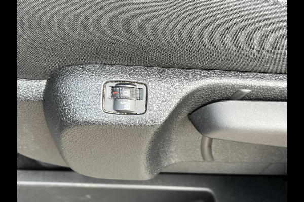 Citroën ë-Jumpy 50kWh XL 8PL VAN: 23.900,- excl.btw VOOR: 20.877,- excl. btw UW LENTEVOORDEEL: 3.023,- | RIJKLAARPRIJS incl. 12mn BOVAG | SOH 88% |