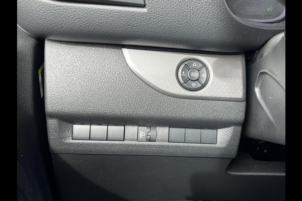 Citroën ë-Jumpy 50kWh XL 8PL VAN: 23.900,- excl.btw VOOR: 20.877,- excl. btw UW LENTEVOORDEEL: 3.023,- | RIJKLAARPRIJS incl. 12mn BOVAG | SOH 88% |