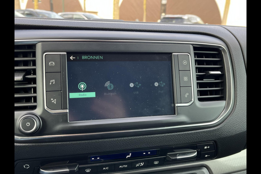 Citroën ë-Jumpy 50kWh XL 8PL VAN: 23.900,- excl.btw VOOR: 20.877,- excl. btw UW LENTEVOORDEEL: 3.023,- | RIJKLAARPRIJS incl. 12mn BOVAG | SOH 88% |